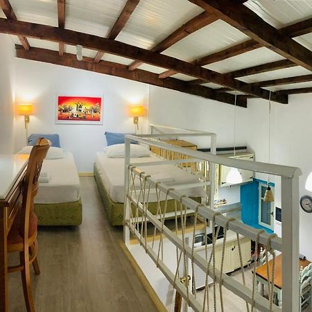コルフ島Loft Kapodistriasアパートメント エクステリア 写真
